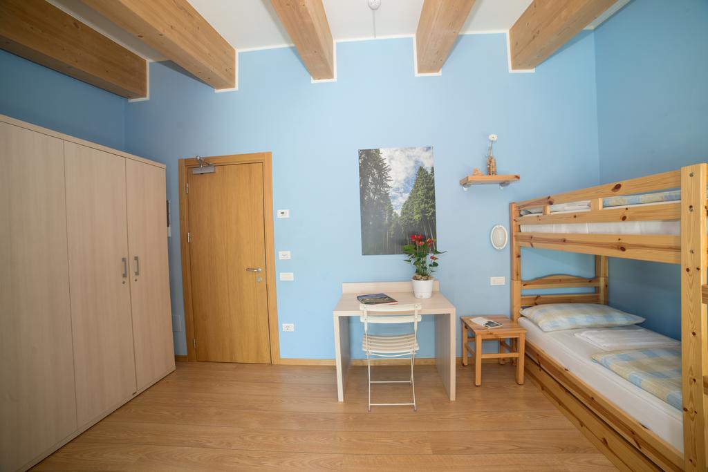 Hostel L'Ost - Ostello Di Grumes Экстерьер фото