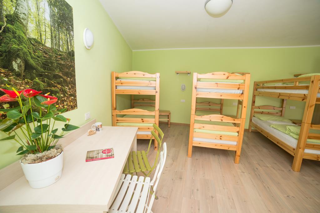 Hostel L'Ost - Ostello Di Grumes Экстерьер фото